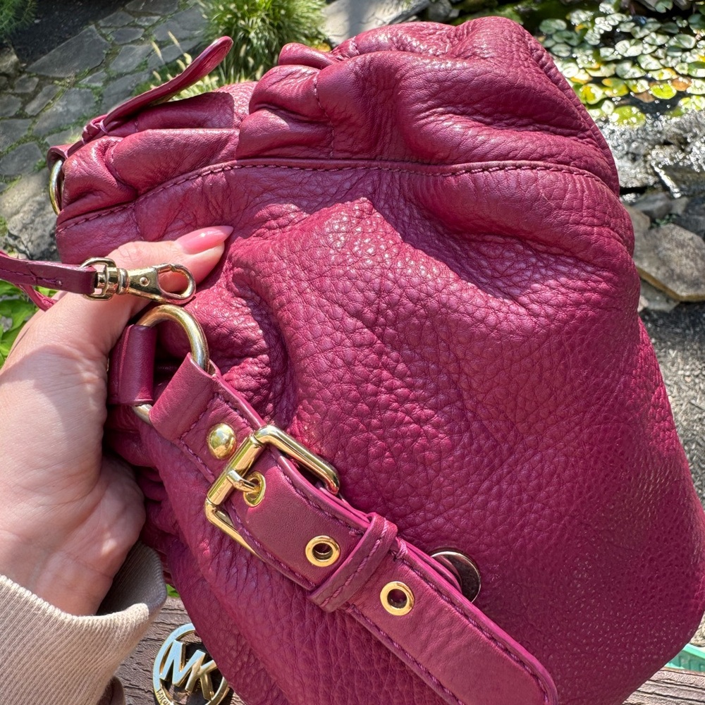 Michael Kors Berry Leather Mini Bag - Picture 8 of 16